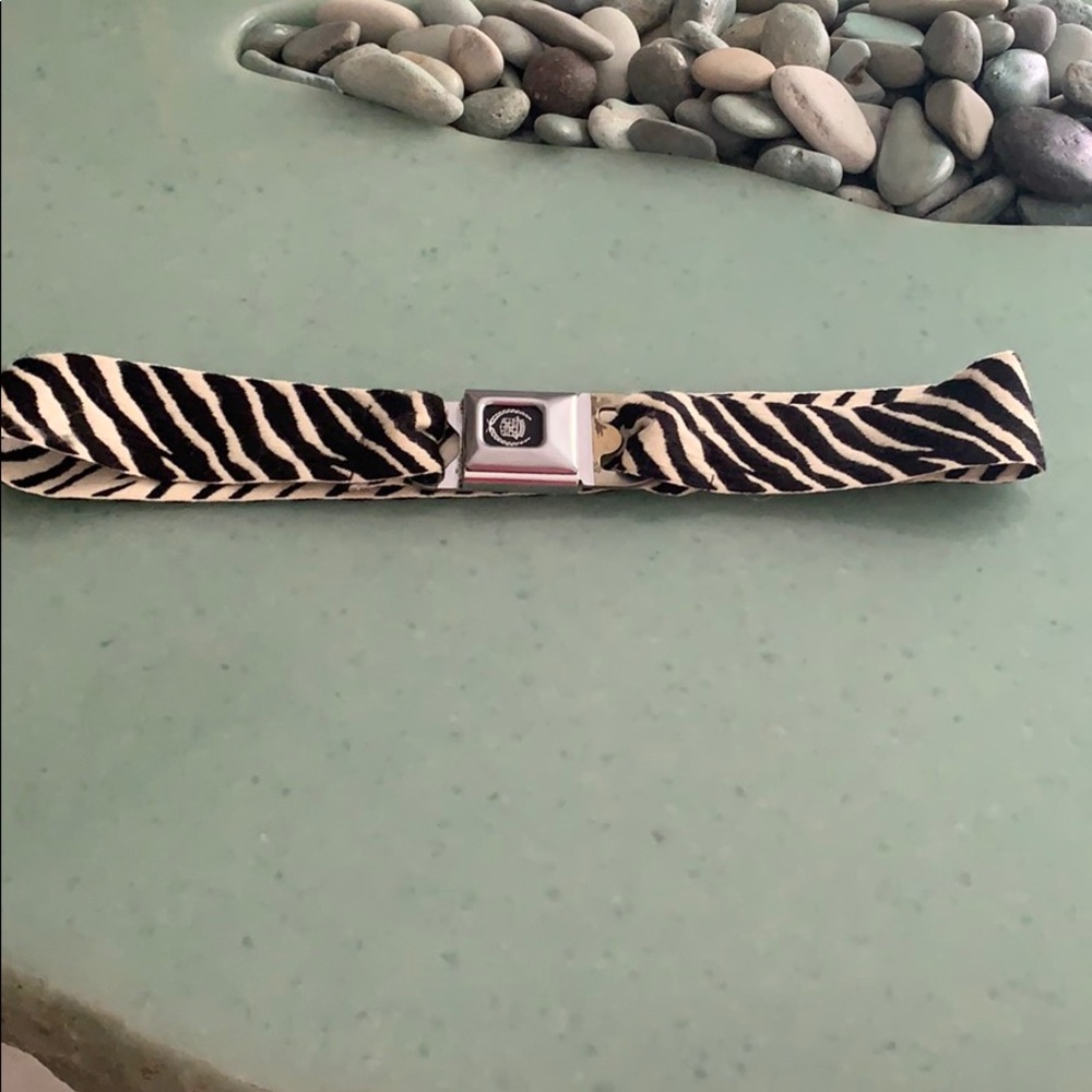 Cadillac Buckle-Down Seatbelt